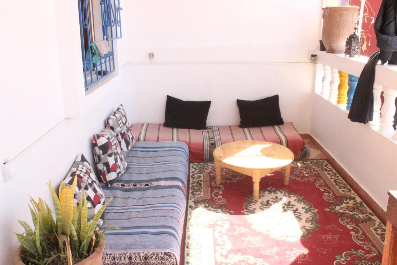 Tamraght White Hostel Exterior foto