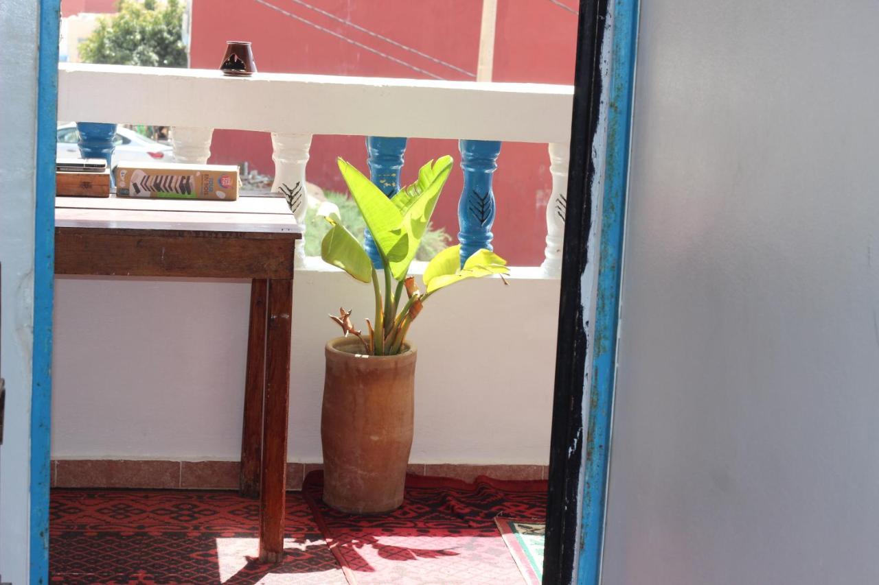 Tamraght White Hostel Exterior foto